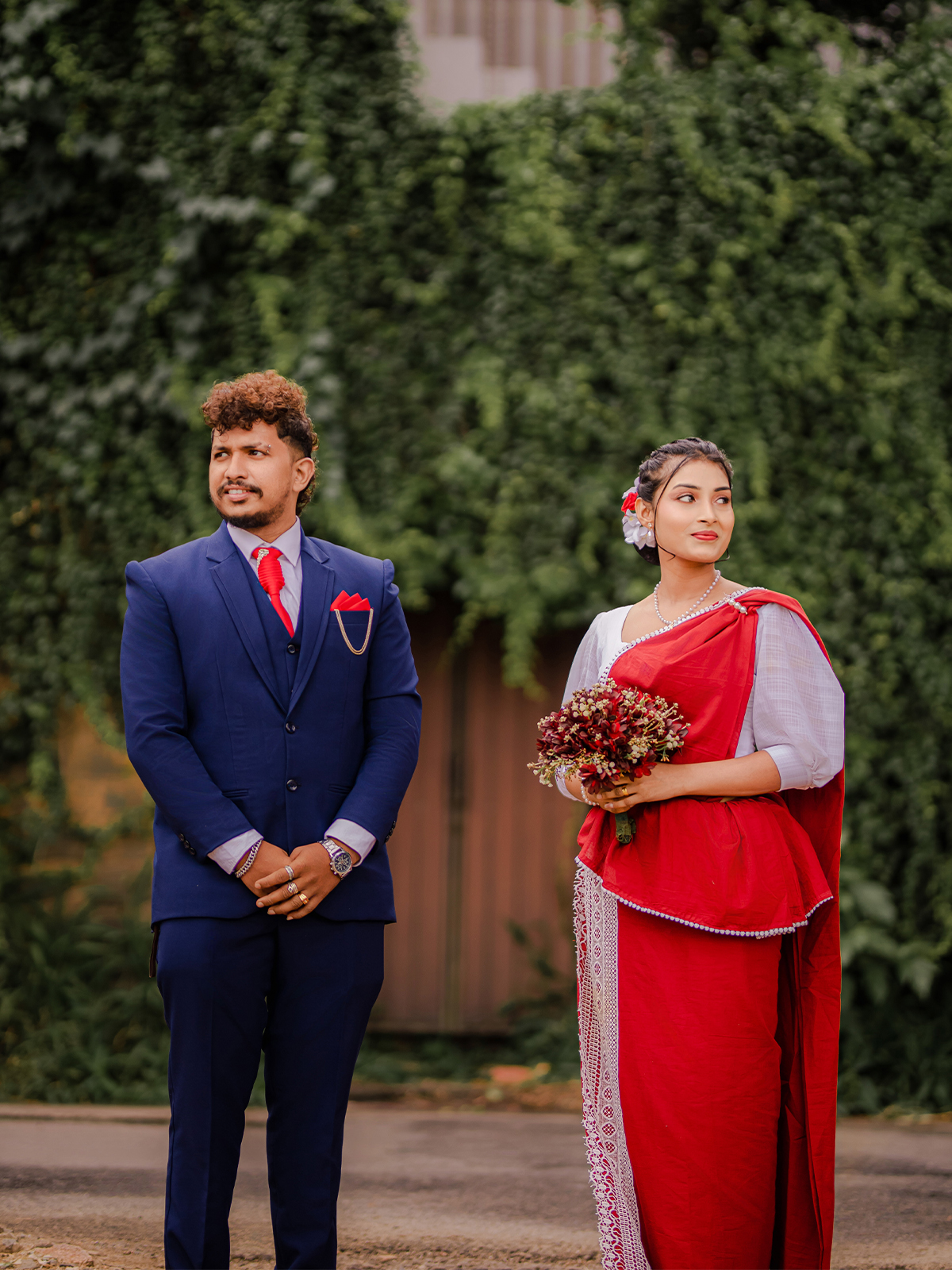 Preshoot of Amasha & Kevin, a happy couple embracing.